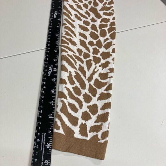 DIALOGUE, Animal Print,Women’s Cardigan,Tan&White  - Picture 4 of 9